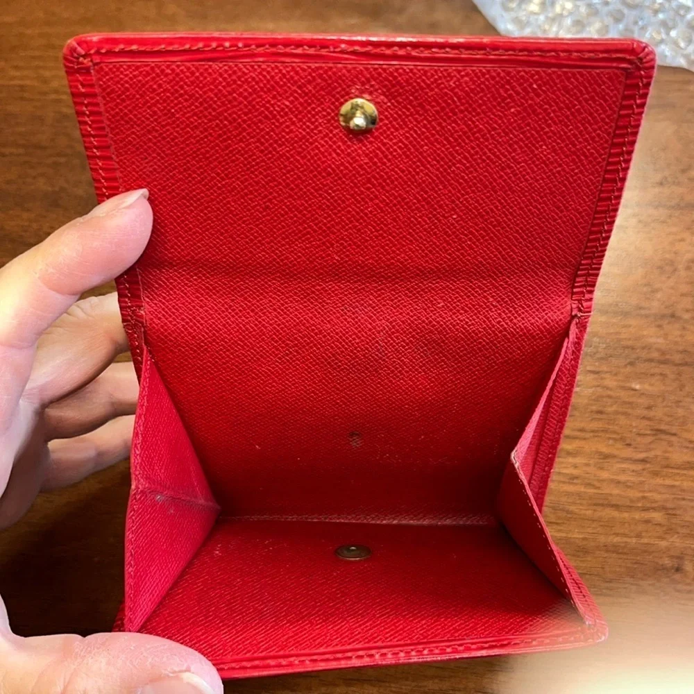 EUC Louis Vuitton Red Epi Compact Wallet